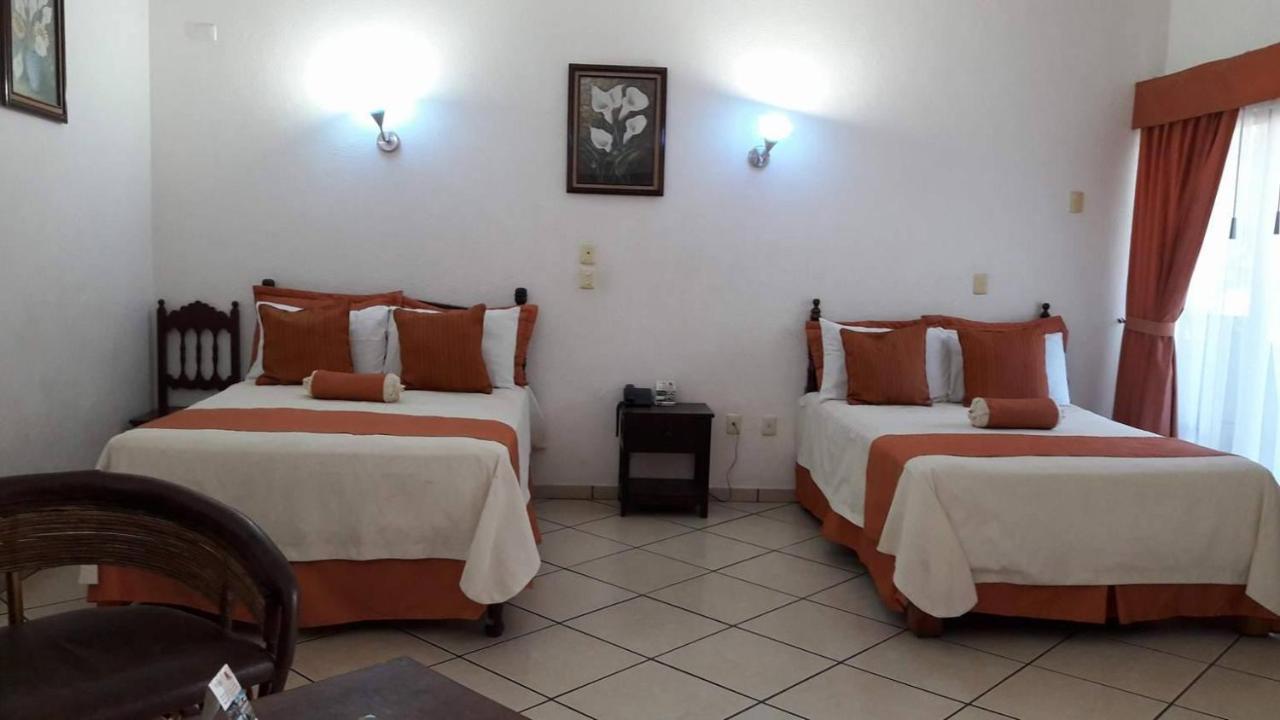 Hotel Hospedajes Del Rey Κολίμα Εξωτερικό φωτογραφία